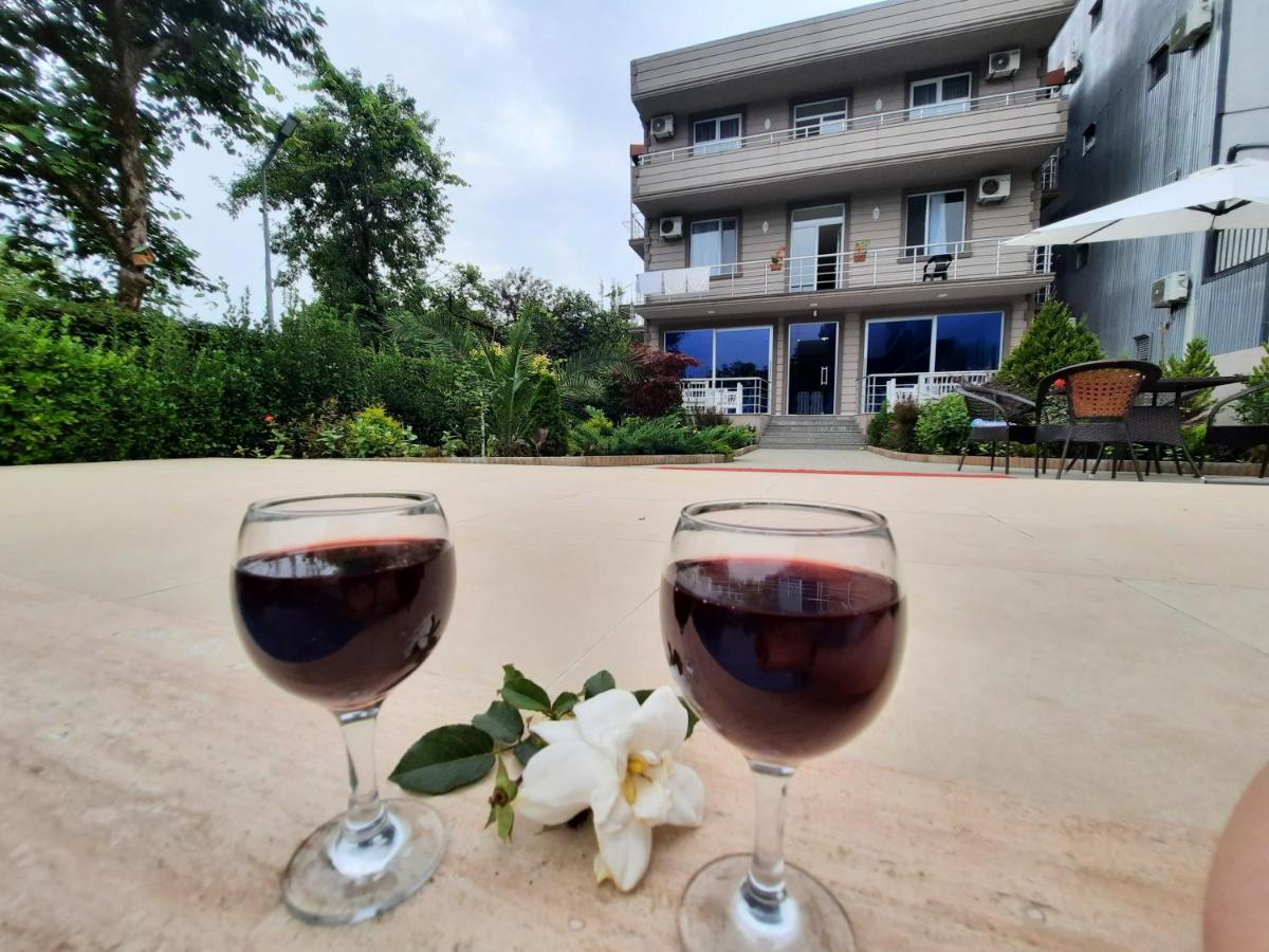 Hotel Nica Kobuleti Exterior foto