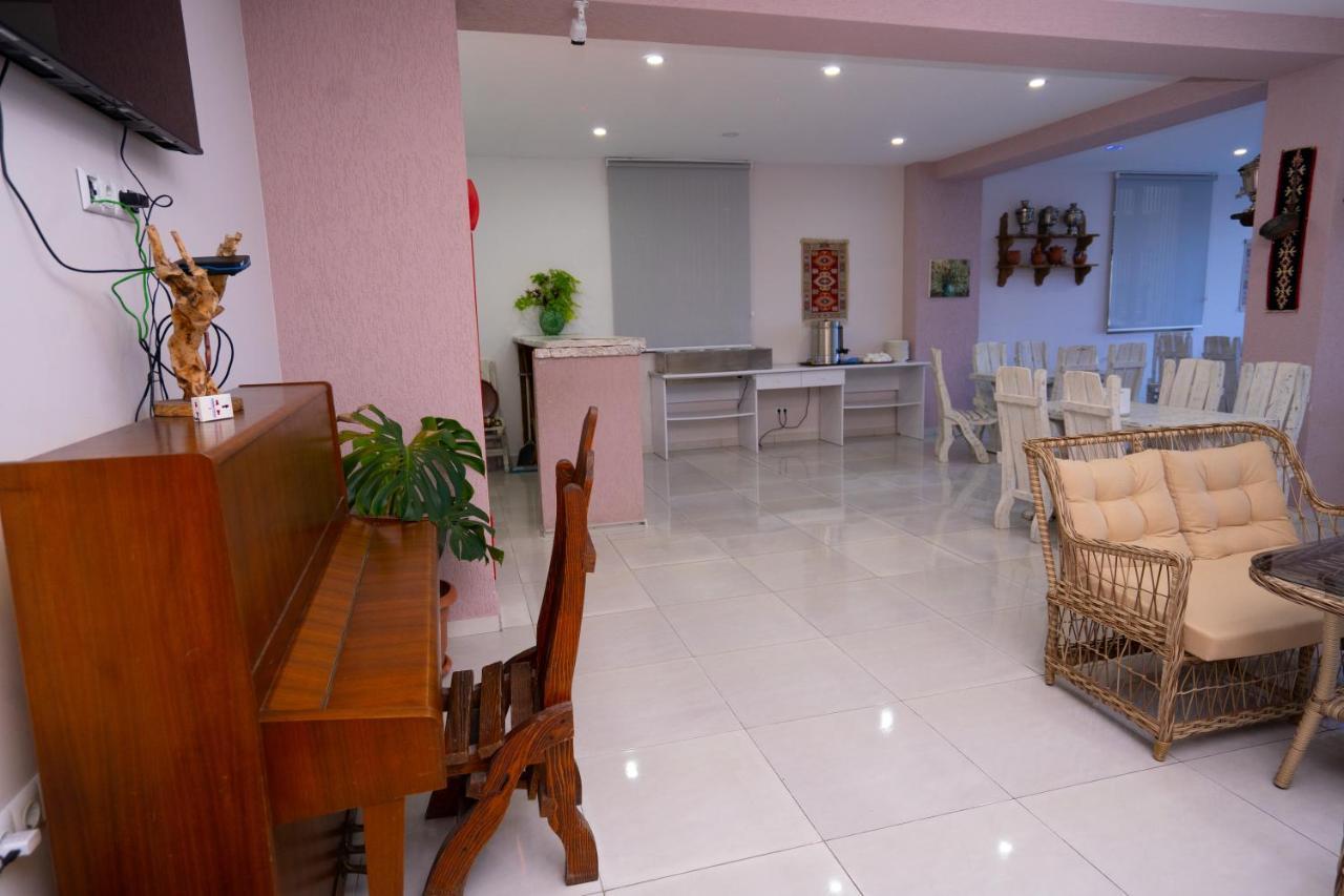 Hotel Nica Kobuleti Exterior foto